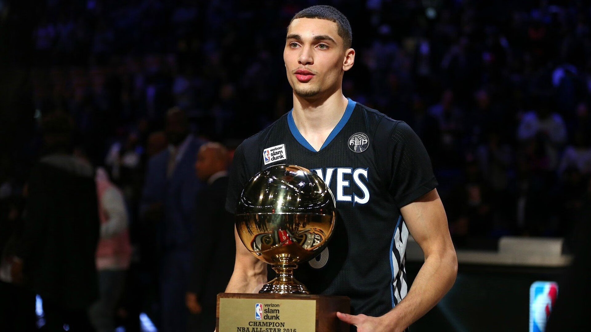 是否应推动球队建立城市认同课程